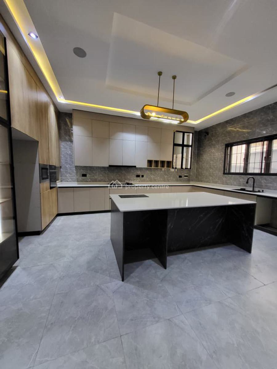 6 Bedroom Smart House with Swimming Pool, Guzape District, Abuja, Detached Duplex for Sale