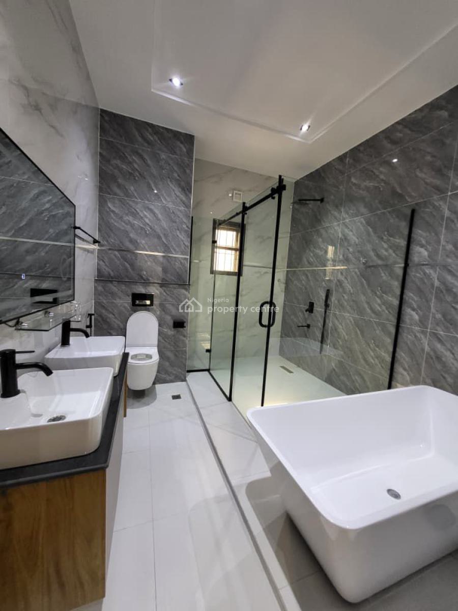 6 Bedroom Smart House with Swimming Pool, Guzape District, Abuja, Detached Duplex for Sale