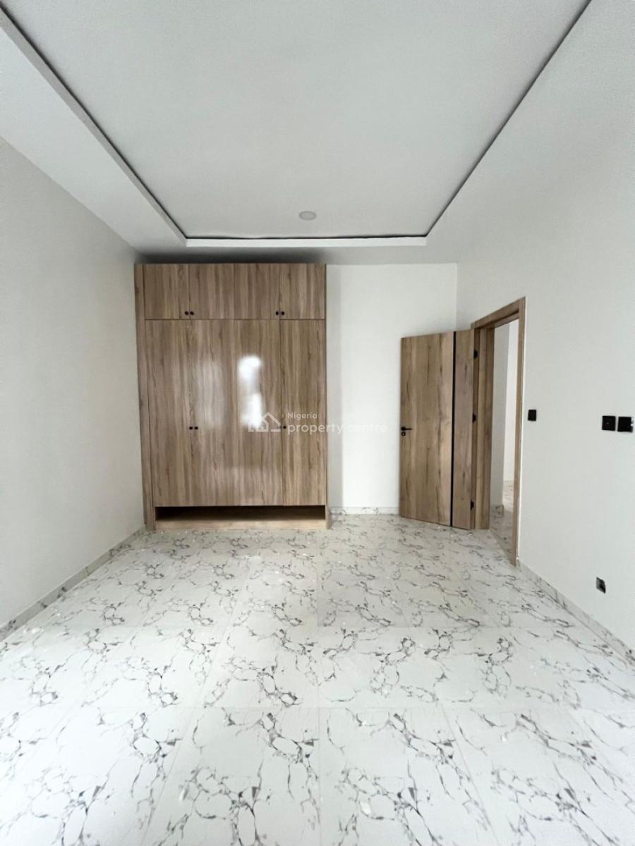 Luxury Spacious 3 Bedroom Terrace Duplex with Gym, Pool & Playground, Mobil Road, Ilaje, Ajah, Lagos, Terraced Duplex for Sale