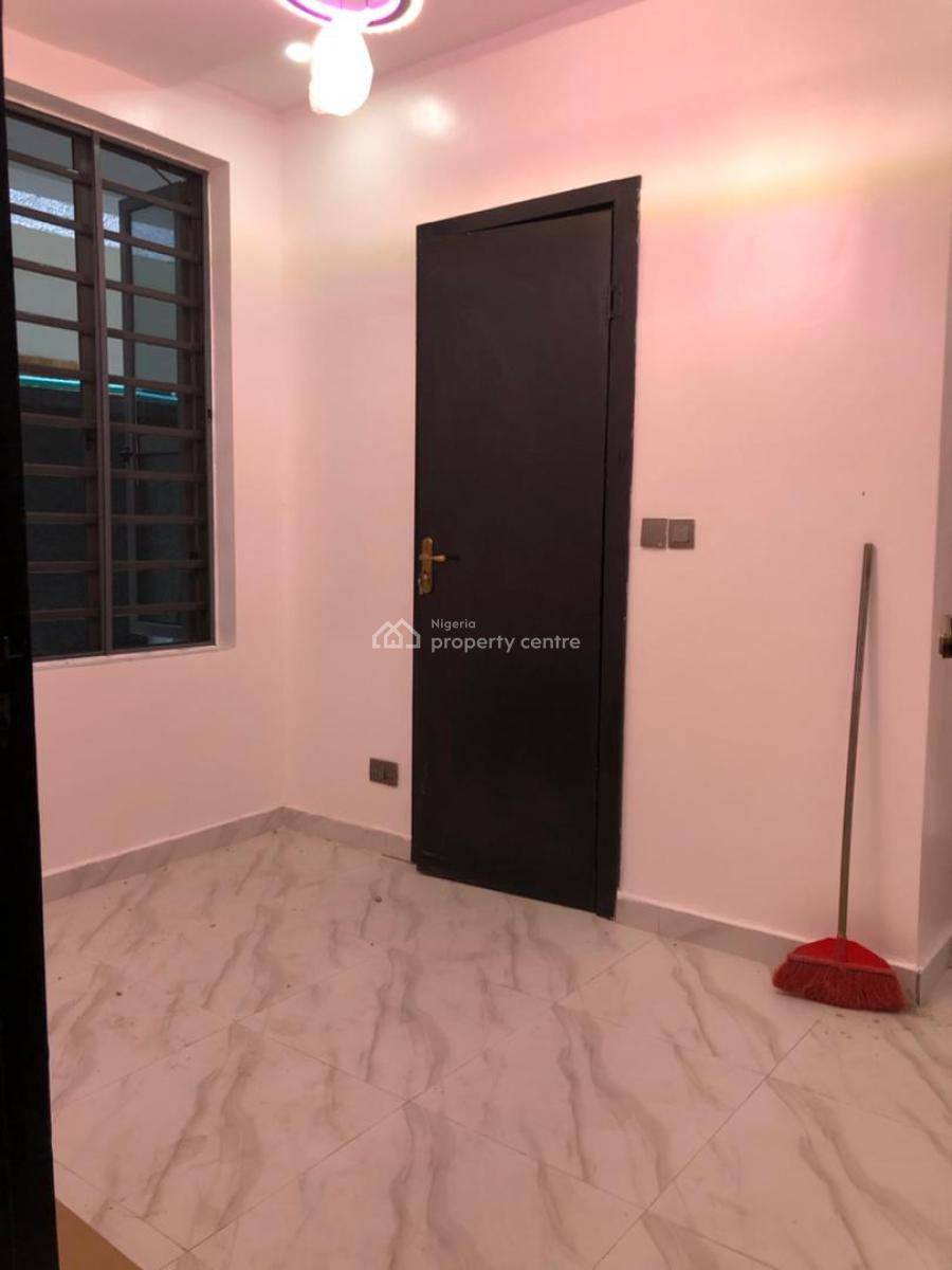 2 Bedroom Apartment with Swimming Pool, Gym and Children Play Ground, Kusenla Road, Ikate Elegushi, Lekki, Lagos, Flat / Apartment for Rent