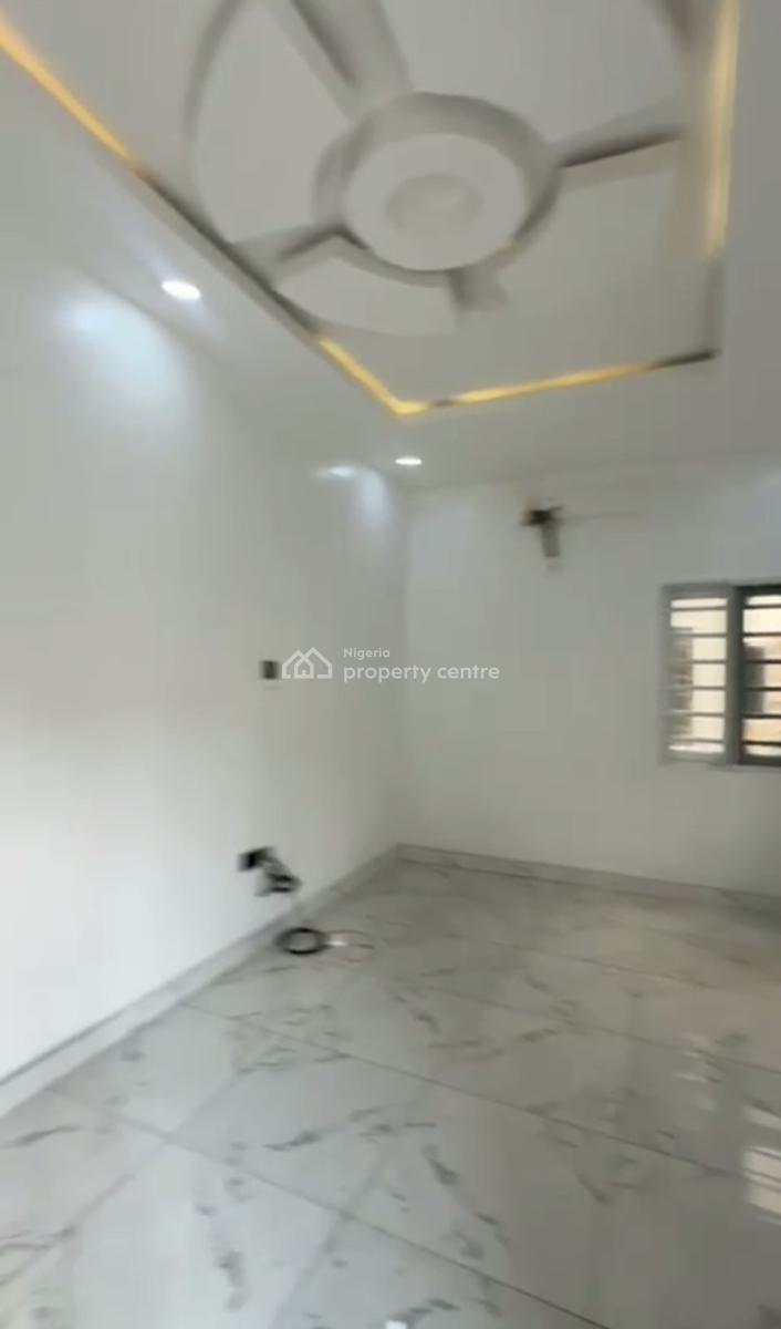 Decent, Standard Spacious Two Bedroom Apartment, Off, Bode Thomas, Surulere, Lagos, Flat / Apartment for Rent