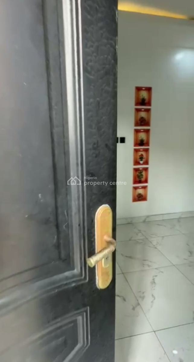 Decent, Standard Spacious Two Bedroom Apartment, Off, Bode Thomas, Surulere, Lagos, Flat / Apartment for Rent