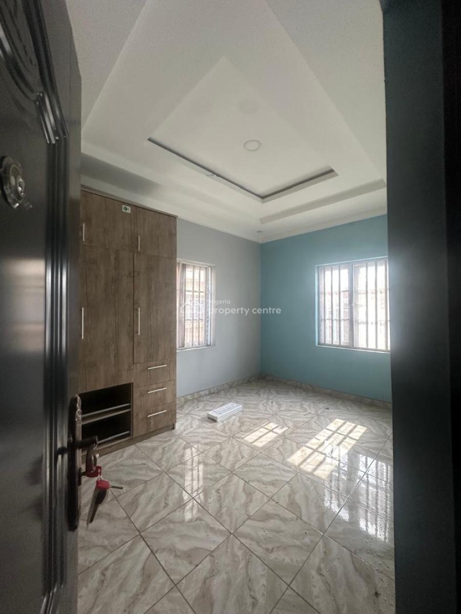 Beautiful 3 Bedroom Apartment, Gbagada, Lagos, Flat / Apartment for Rent