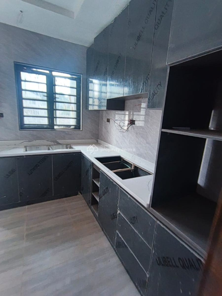 Superb 3 Bedroom, Gra Phase 2, Magodo, Lagos, Flat / Apartment for Rent