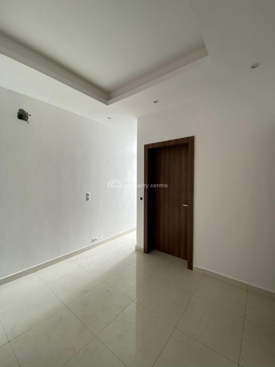 Stunning  Fully Serviced 4 Bedroom Terrace Duplex with Bq, Lekki Phase 1, Lekki, Lagos, Terraced Duplex for Sale