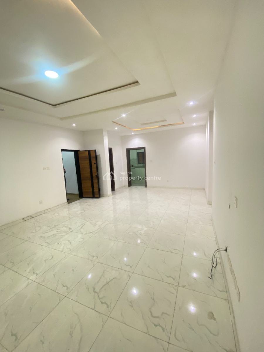 Spacious 3 Bedroom Newly Built Serviced Apartment with Gym, Off Freedom Way, Lekki Phase 1, Lekki, Lagos, Flat / Apartment for Rent