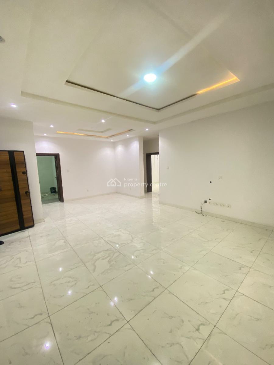 Spacious 3 Bedroom Newly Built Serviced Apartment with Gym, Off Freedom Way, Lekki Phase 1, Lekki, Lagos, Flat / Apartment for Rent