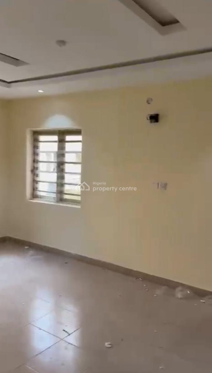 3 Bedroom Apartment Upstairs, Chois Garden, Abijo, Lekki, Lagos, Flat / Apartment for Rent