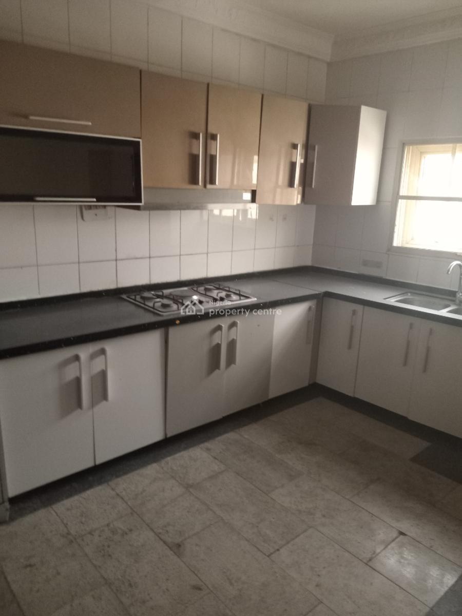 a Well-built Serviced 3 Bedroom Flat + 1bq, Utako, Abuja, Flat / Apartment for Rent