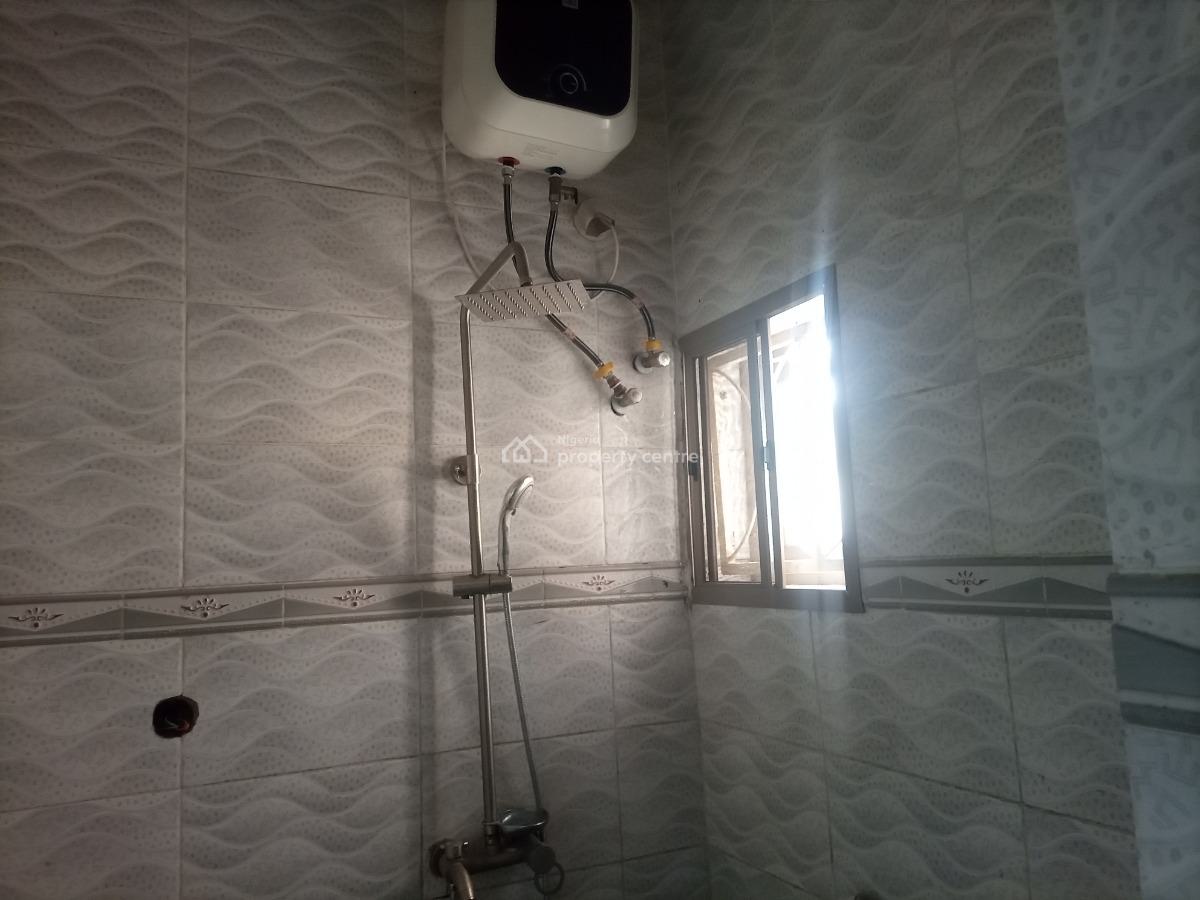 Standard Well Built 2bedroom Flat, Gaduwa, Gaduwa, Abuja, Flat / Apartment for Rent