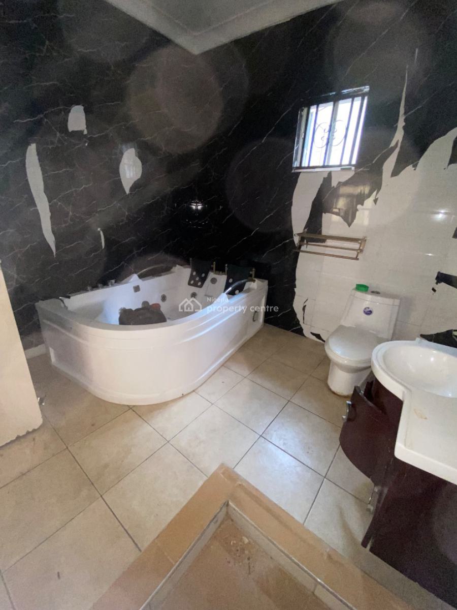 Luxurious, Standard, and Very Spacious  Mini Flat, Bera Estate, Lekki Expressway, Lekki, Lagos, Mini Flat (room and Parlour) for Rent