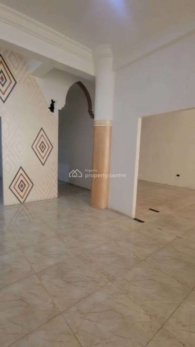 Shop / Office Space / Shopping Mall, Central Business District, Abuja, Plaza / Complex / Mall for Rent