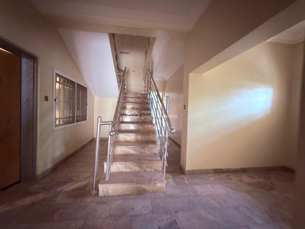 6 Bedrooms Detached Duplex with 1 Bedroom Guest Chalet, Maitama District, Abuja, Detached Duplex for Rent
