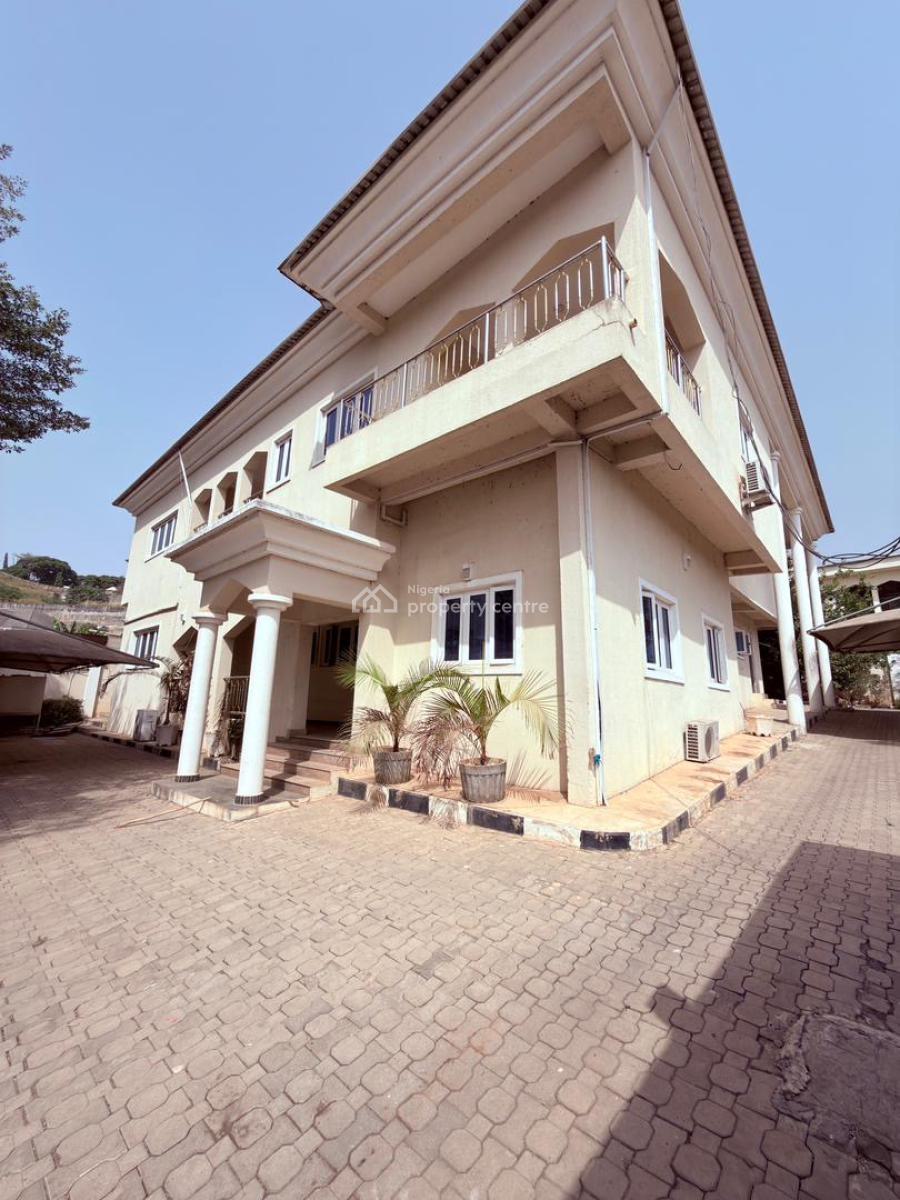 6 Bedrooms Detached Duplex with 1 Bedroom Guest Chalet, Maitama District, Abuja, Detached Duplex for Rent