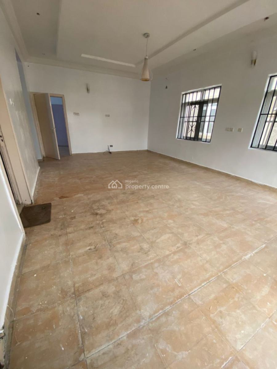 Spacious Mini Flat with Its Own Kitchen in a Safe and Serene Estate, Chevron, Bera Estate, Lekki, Lagos, Mini Flat (room and Parlour) for Rent