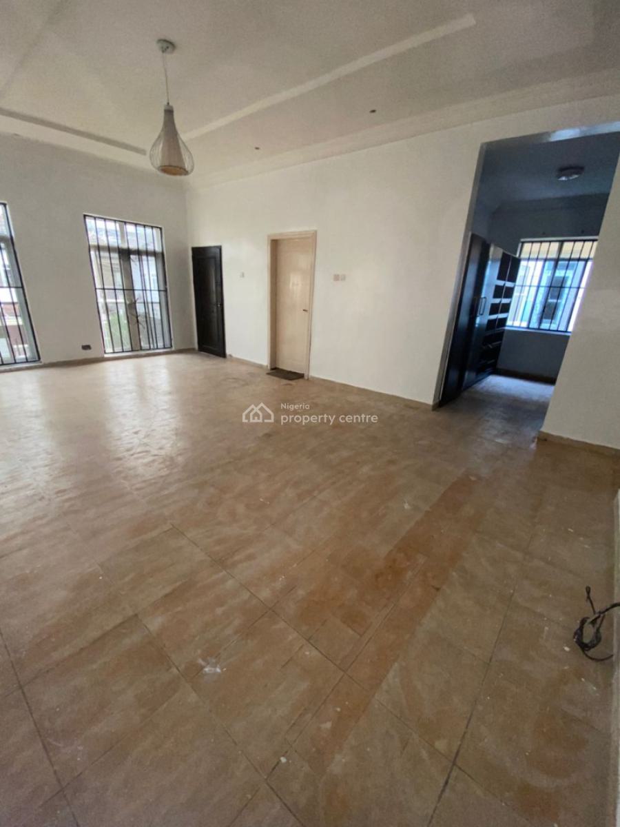 Spacious Mini Flat with Its Own Kitchen in a Safe and Serene Estate, Chevron, Bera Estate, Lekki, Lagos, Mini Flat (room and Parlour) for Rent