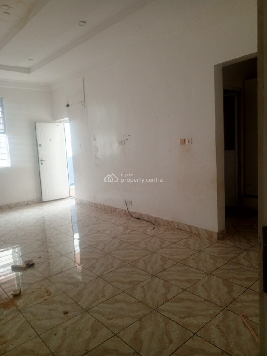 Shared Apartment Room, Upstairs, Chevy View Estate, Lekki, Lagos, Self Contain (single Rooms) for Rent