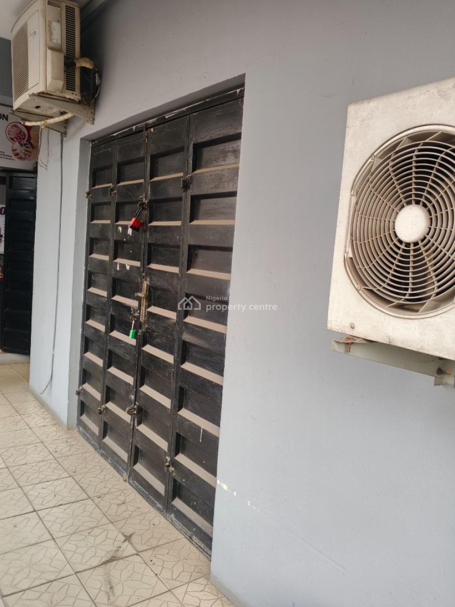 Beautiful Clean Shop / Office Space, Fist Floor, Off Allen Avenue, Ikeja, Lagos, Shop for Rent
