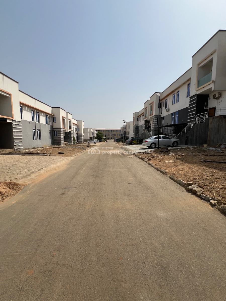 4 Bedrooms Terrace, Kubwa, Abuja, Terraced Duplex for Sale