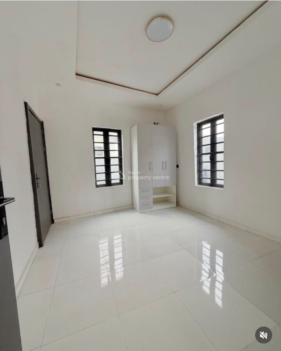 Exquisitely Built 3 Bedroom Apartments in a Secured Gated Location, Gra Phase 2, Magodo, Lagos, Flat / Apartment for Sale