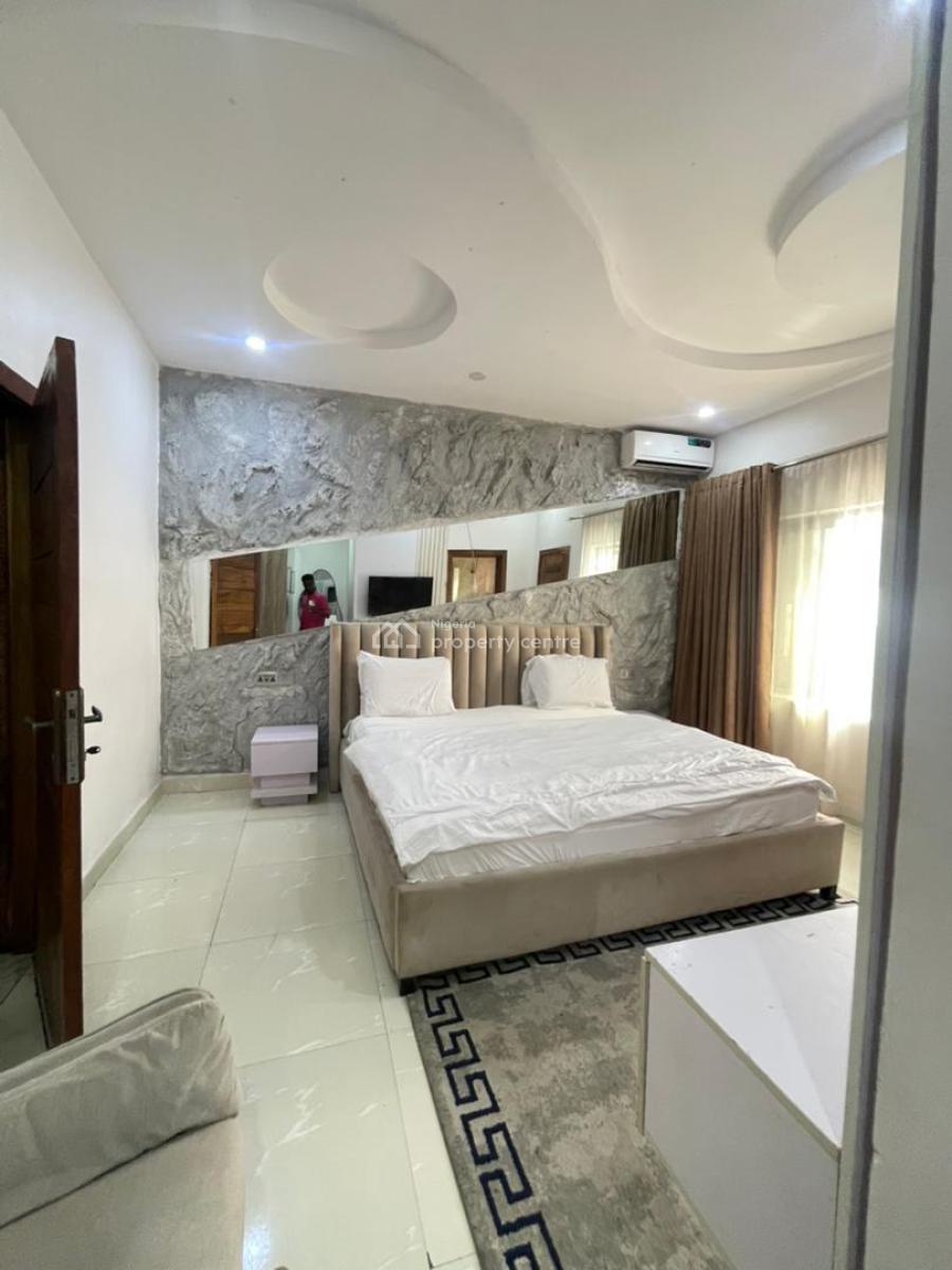 Luxury 3 Bedroom Terrace Duplex with Excellent Facility, Ikate, Lekki, Lagos, Terraced Duplex for Rent