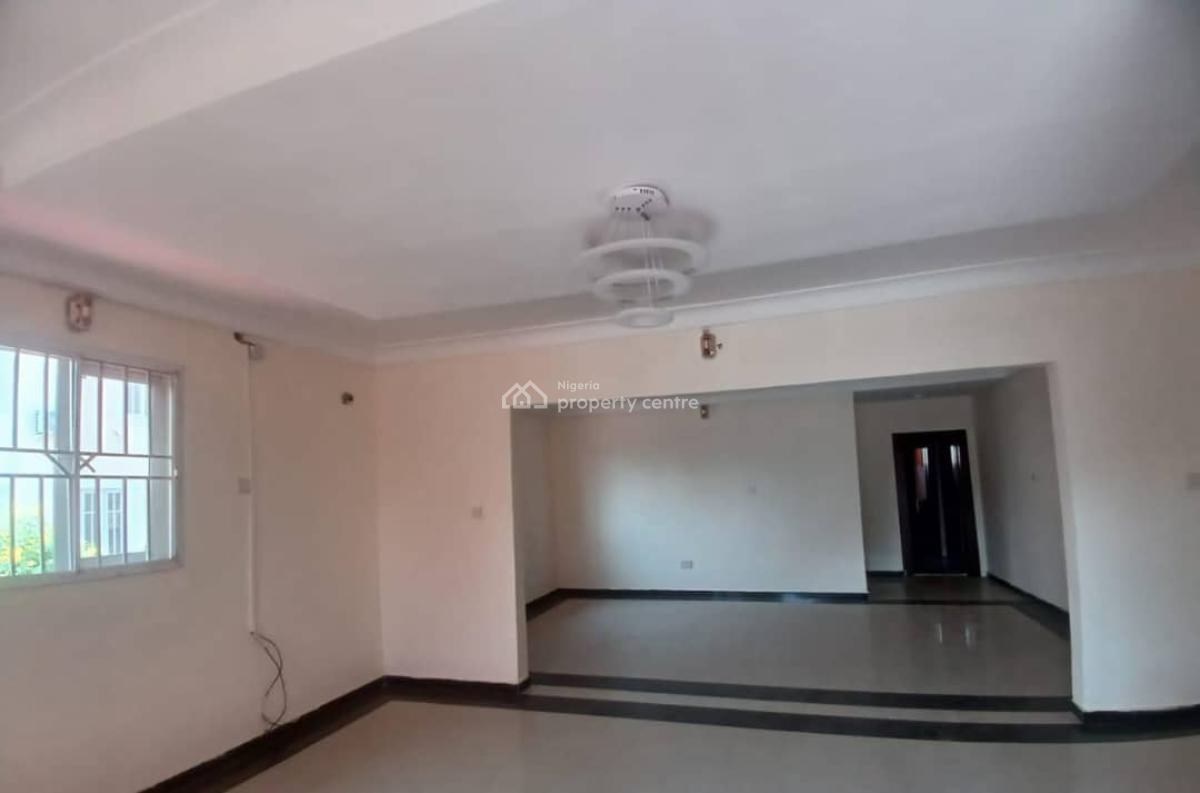 6 Rooms Office Building Directly Facing Major Road with a Hall, Facing Sango Eleyele Road, Eleyele, Ibadan, Oyo, Office Space for Sale