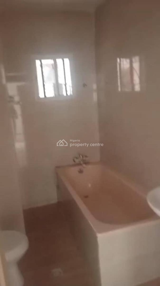 Lovely 2 Bedroom Flat, Gra Phase 1, Magodo, Lagos, Flat / Apartment for Rent