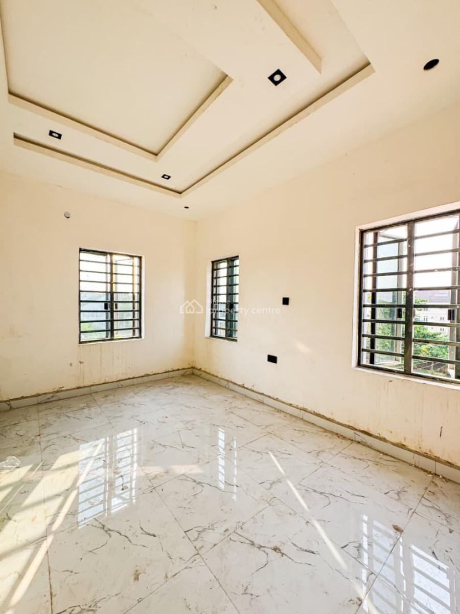 Brand New 2-bedroom, Yabatech Gra., Yaba, Lagos, Flat / Apartment for Rent