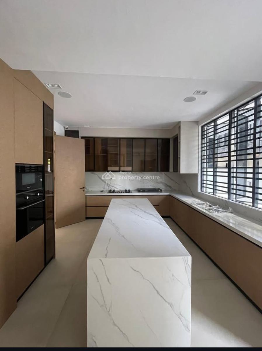 5 Bedroom Detached House, Lekki Phase 1, Lekki, Lagos, Detached Duplex for Sale
