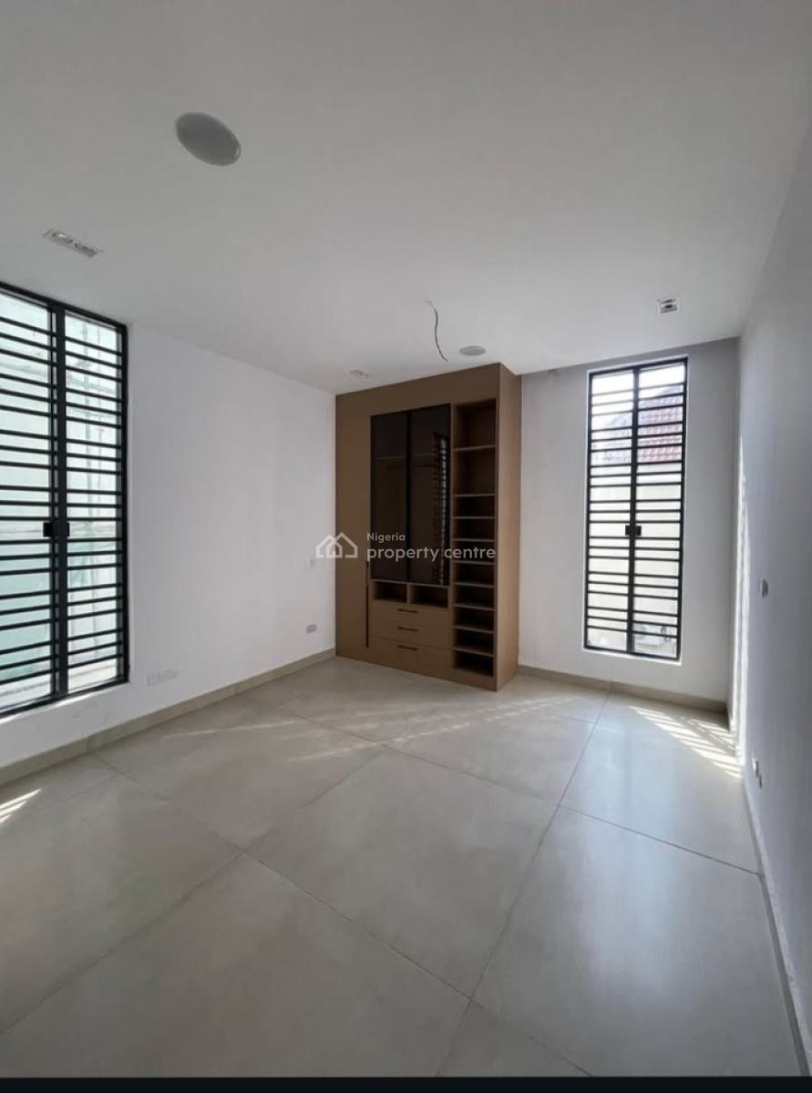 5 Bedroom Detached House, Lekki Phase 1, Lekki, Lagos, Detached Duplex for Sale