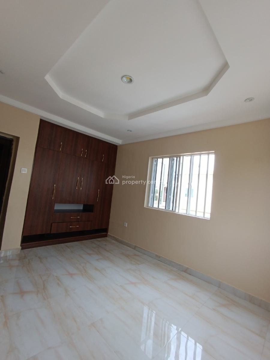 a Well Built 3 Bedroom Flat, Mobile Road, Ajah, Lagos, Flat / Apartment for Rent