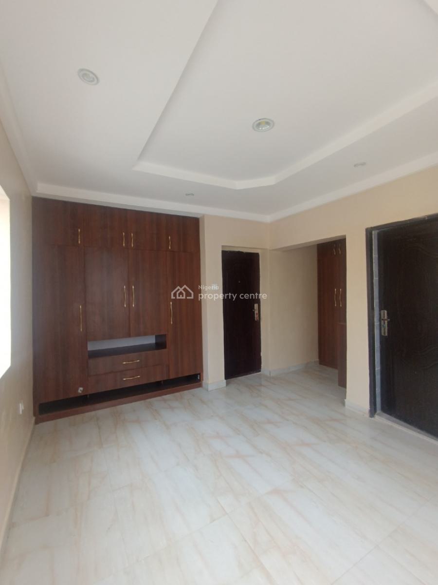 a Well Built 3 Bedroom Flat, Mobile Road, Ajah, Lagos, Flat / Apartment for Rent