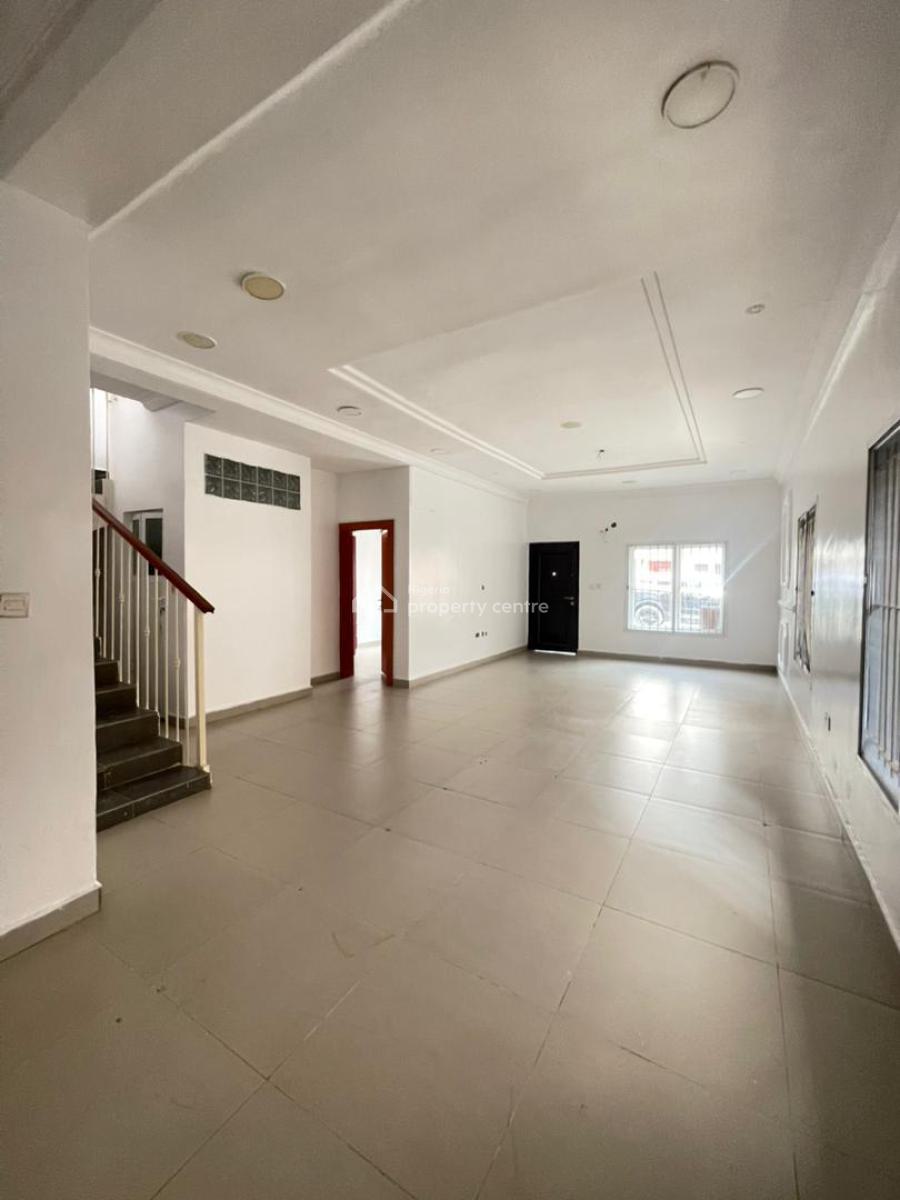 Luxury 4 Bedroom Terrace Duplex with Excellent Facility, Osapa, Lekki, Lagos, Terraced Duplex for Rent