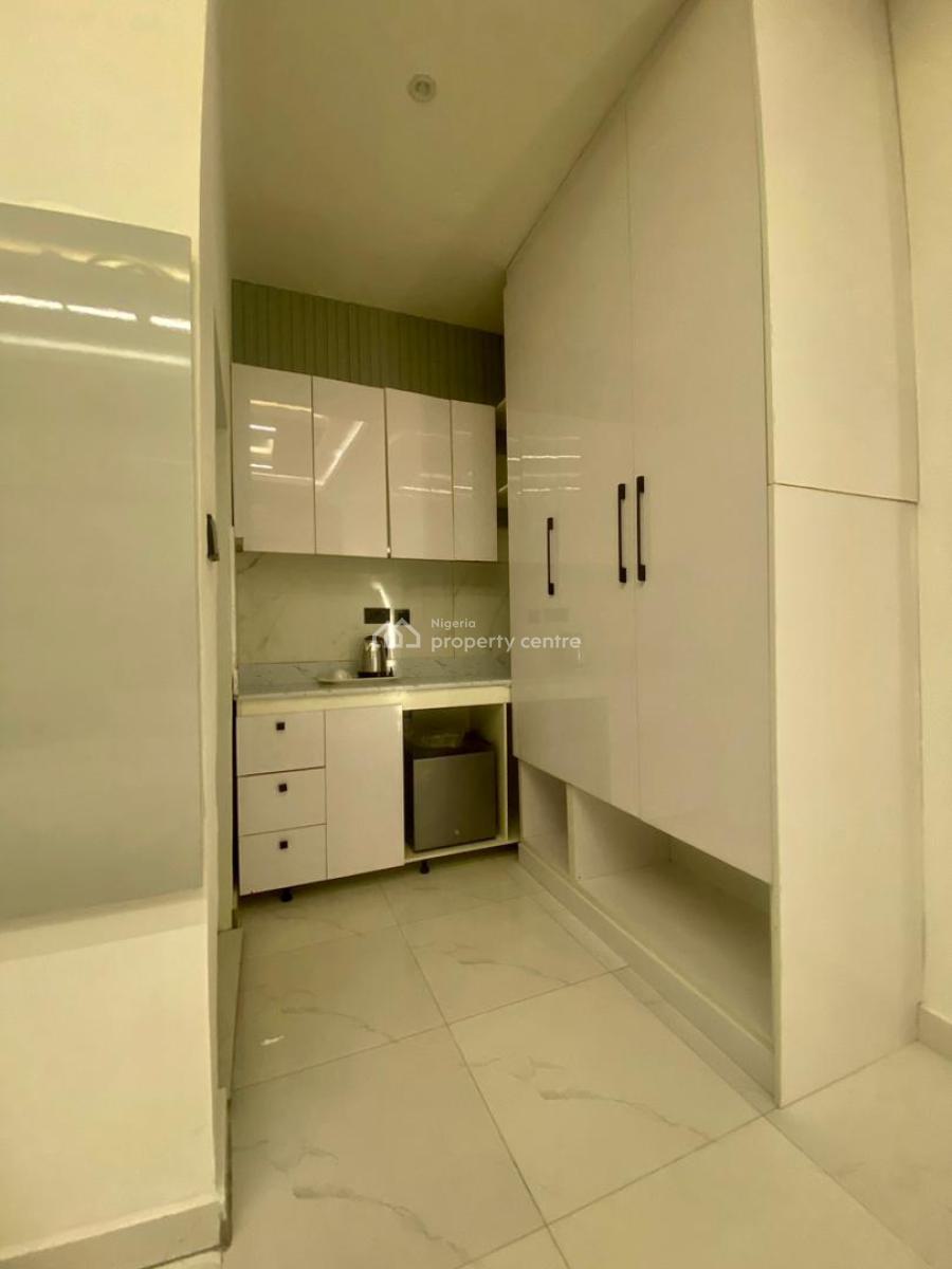 Luxury 2 Bedroom Apartment with Rooftop Games, Jahi, Abuja, Flat / Apartment Short Let