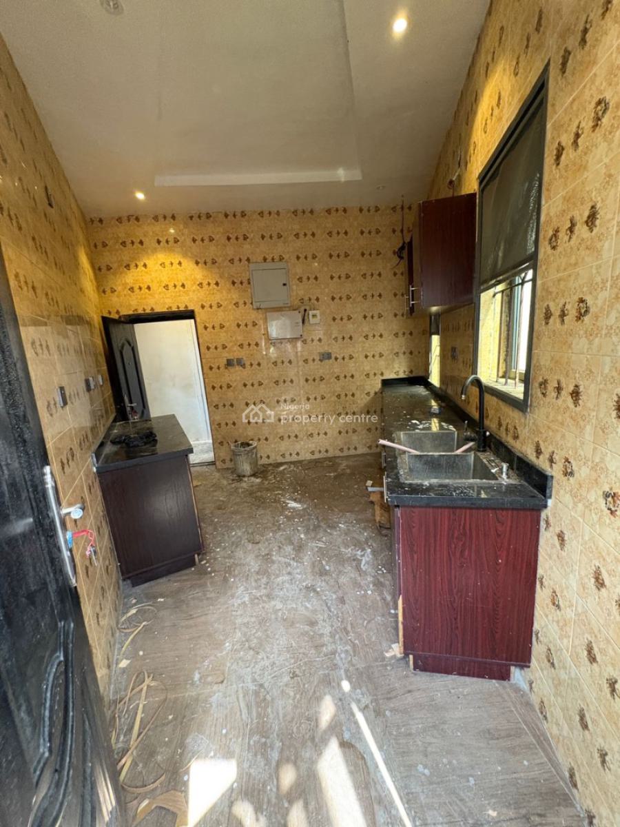 Single Room Apartment Upstairs, Lekki, Lagos, Self Contain (single Rooms) for Rent