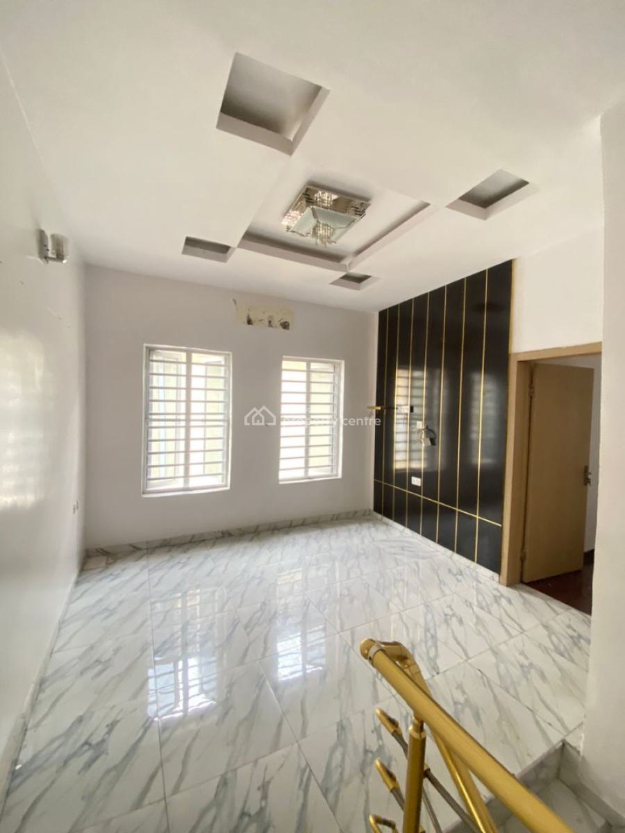 4 Bedroom Semidetached Duplex with Bq in an Estate, Osapa, Lekki, Lagos, Semi-detached Duplex for Rent