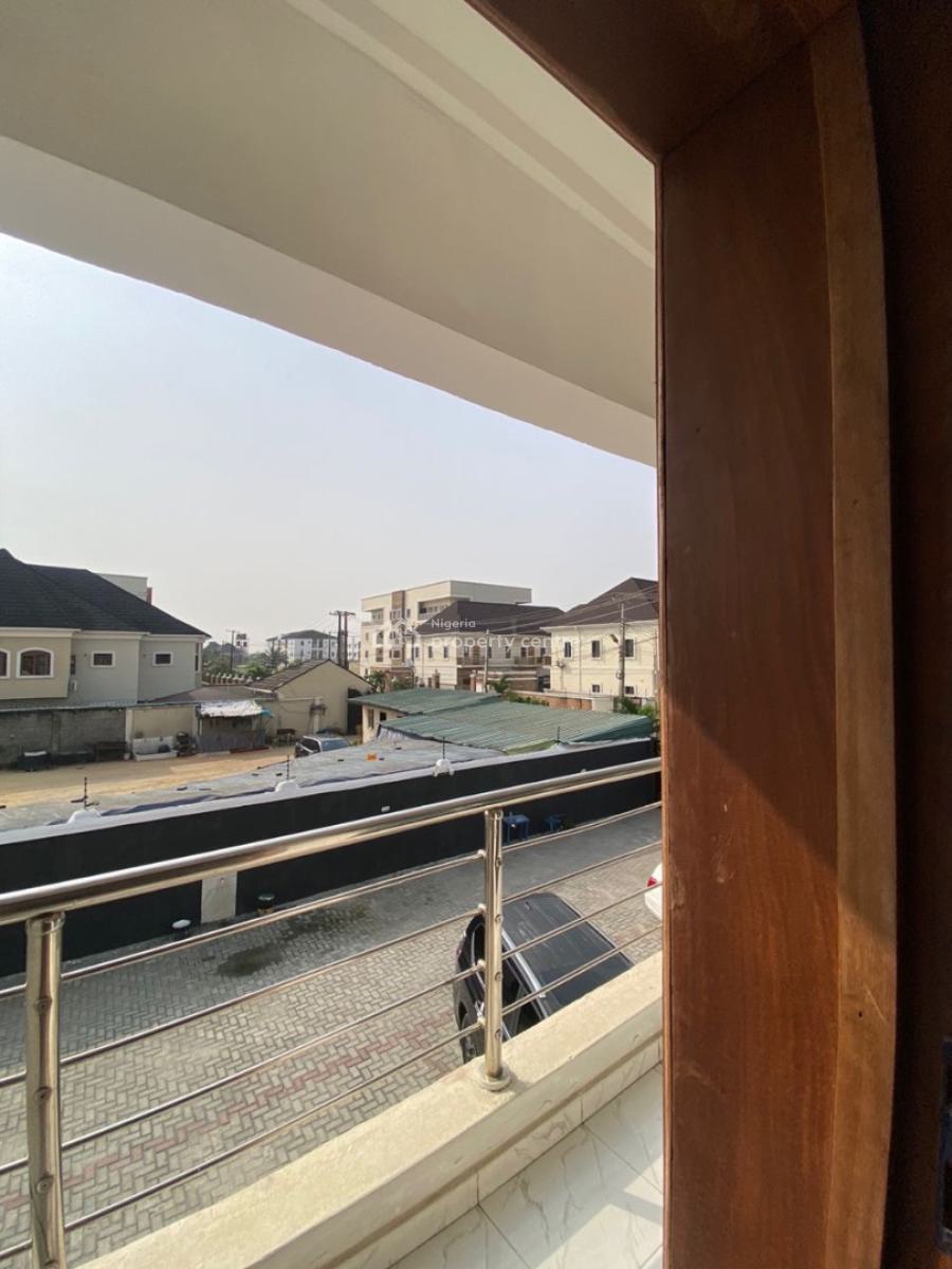 Executive 3 Bedroom Terraced Duplex with Swimming Pool, General Paint, Abraham Estate, Ajah, Lagos, Terraced Duplex for Rent