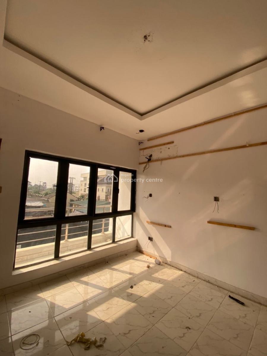 Executive 3 Bedroom Terraced Duplex with Swimming Pool, General Paint, Abraham Estate, Ajah, Lagos, Terraced Duplex for Rent