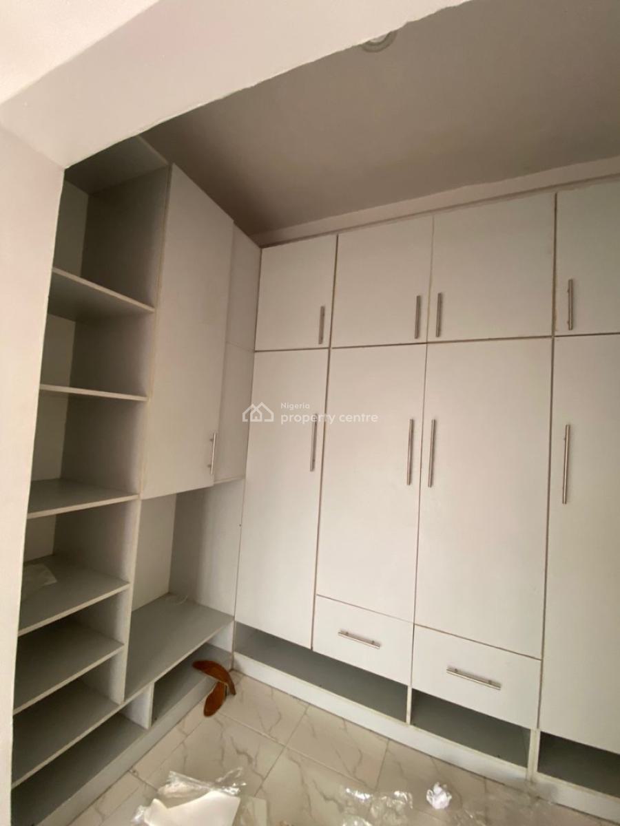 Executive 3 Bedroom Terraced Duplex with Swimming Pool, General Paint, Abraham Estate, Ajah, Lagos, Terraced Duplex for Rent