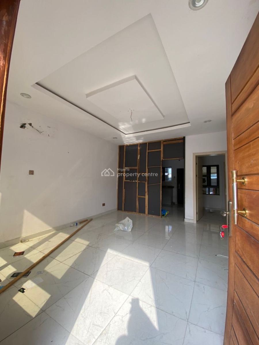 Executive 3 Bedroom Terraced Duplex with Swimming Pool, General Paint, Abraham Estate, Ajah, Lagos, Terraced Duplex for Rent