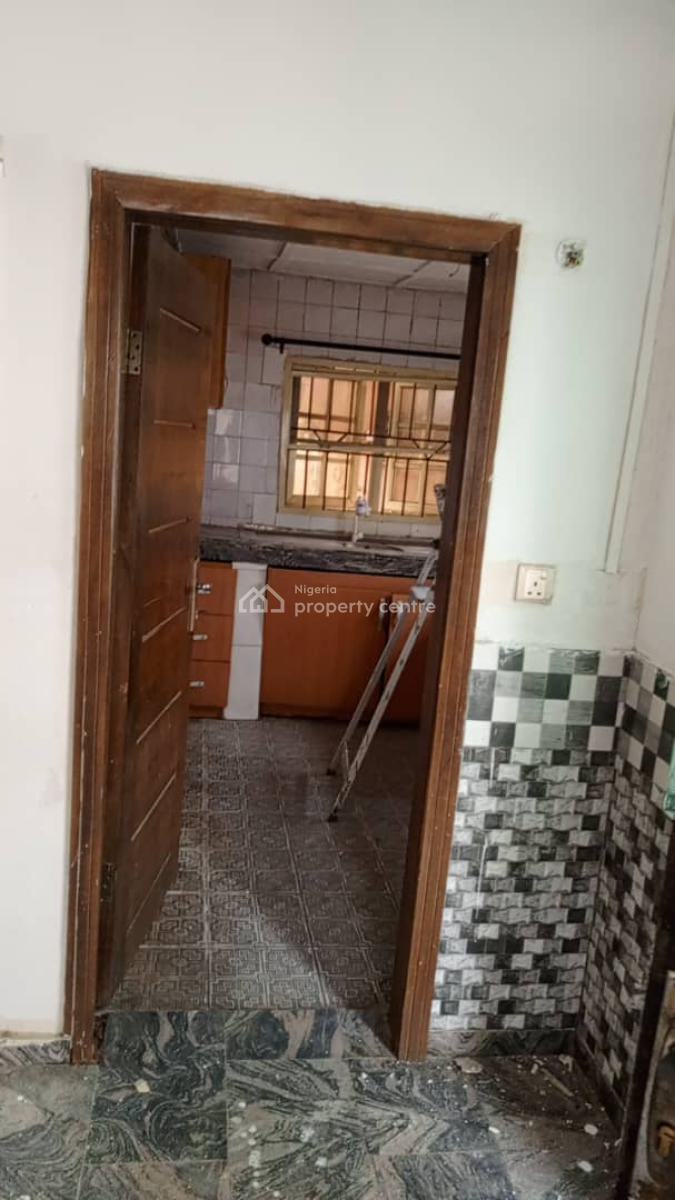 Fantastic 2 Bedroom Flat, Igbo Efon, Lekki, Lagos, Flat / Apartment for Rent