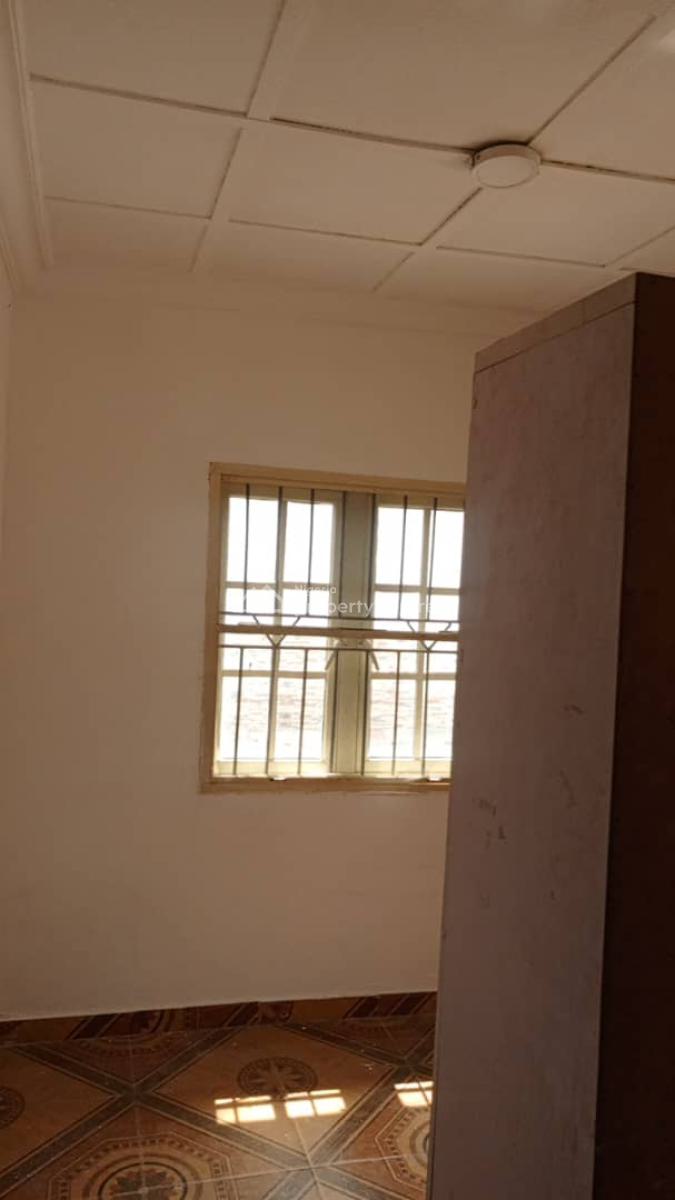 Fantastic 2 Bedroom Flat, Igbo Efon, Lekki, Lagos, Flat / Apartment for Rent