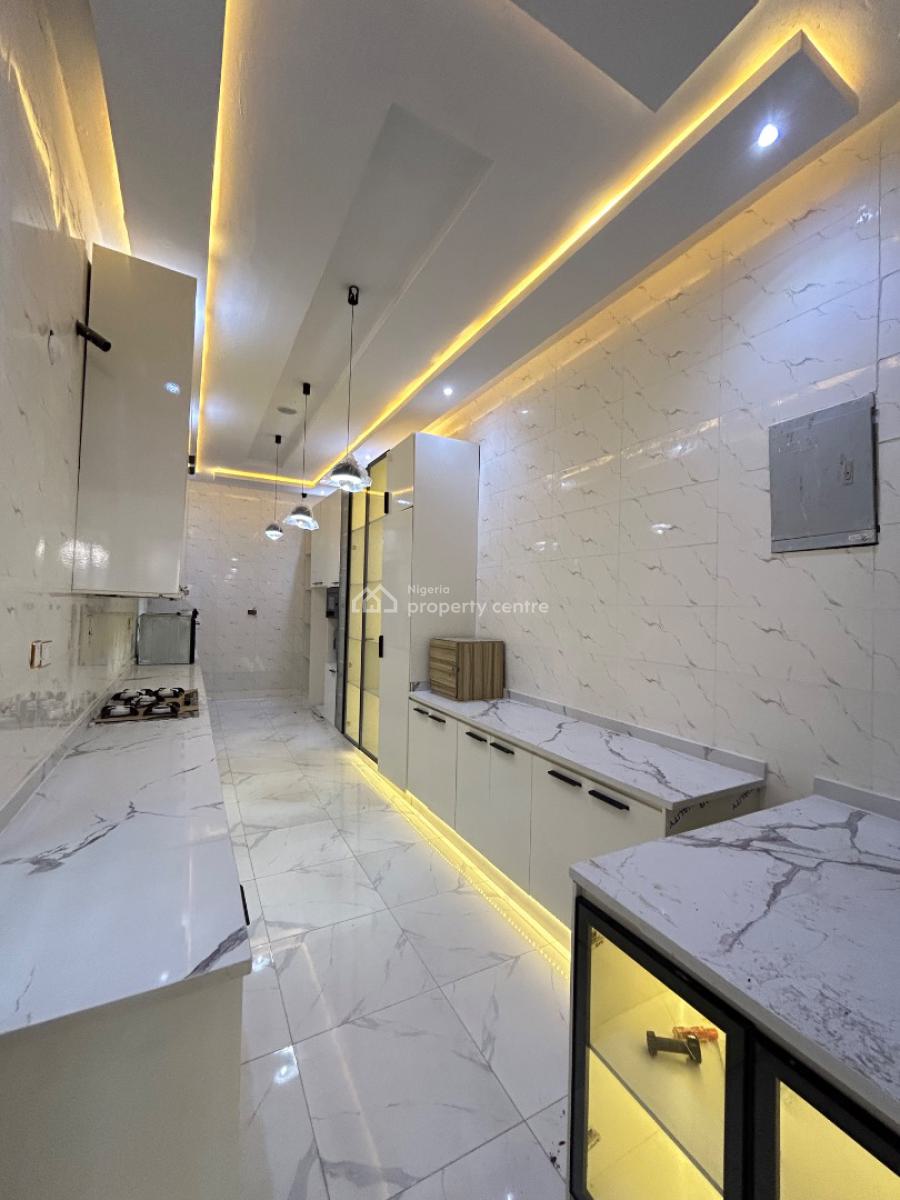 5 Bedroom Detached Duplex with Bq, Ikota, Lekki, Lagos, Detached Duplex for Sale