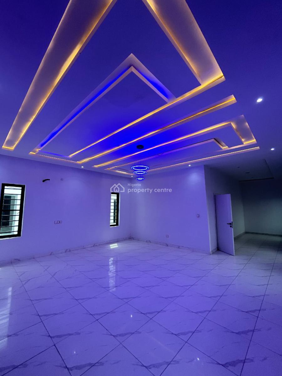 5 Bedroom Detached Duplex with Bq, Ikota, Lekki, Lagos, Detached Duplex for Sale