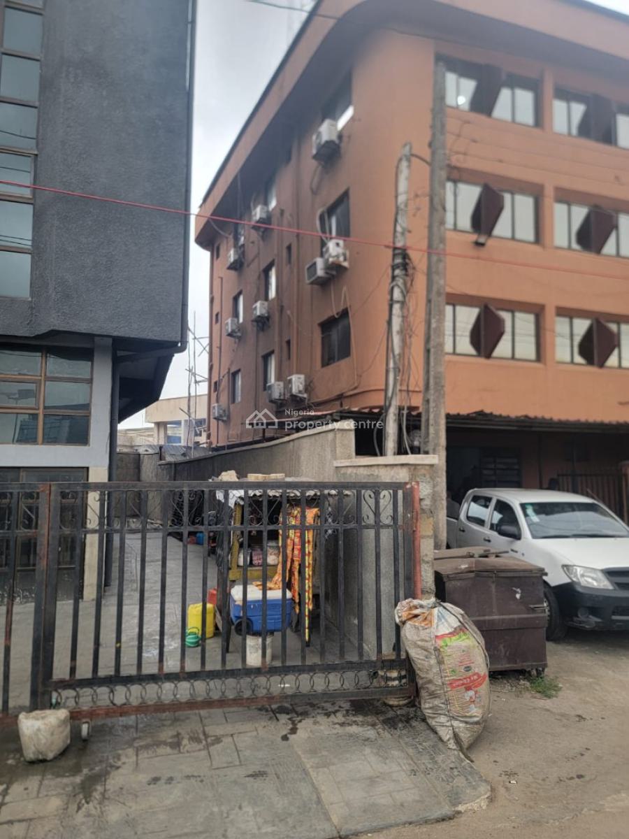 3 Floor Office Complex, 7/8 Bus Stop International Airport Road, Papa Ajao, Surulere, Lagos, Plaza / Complex / Mall for Sale