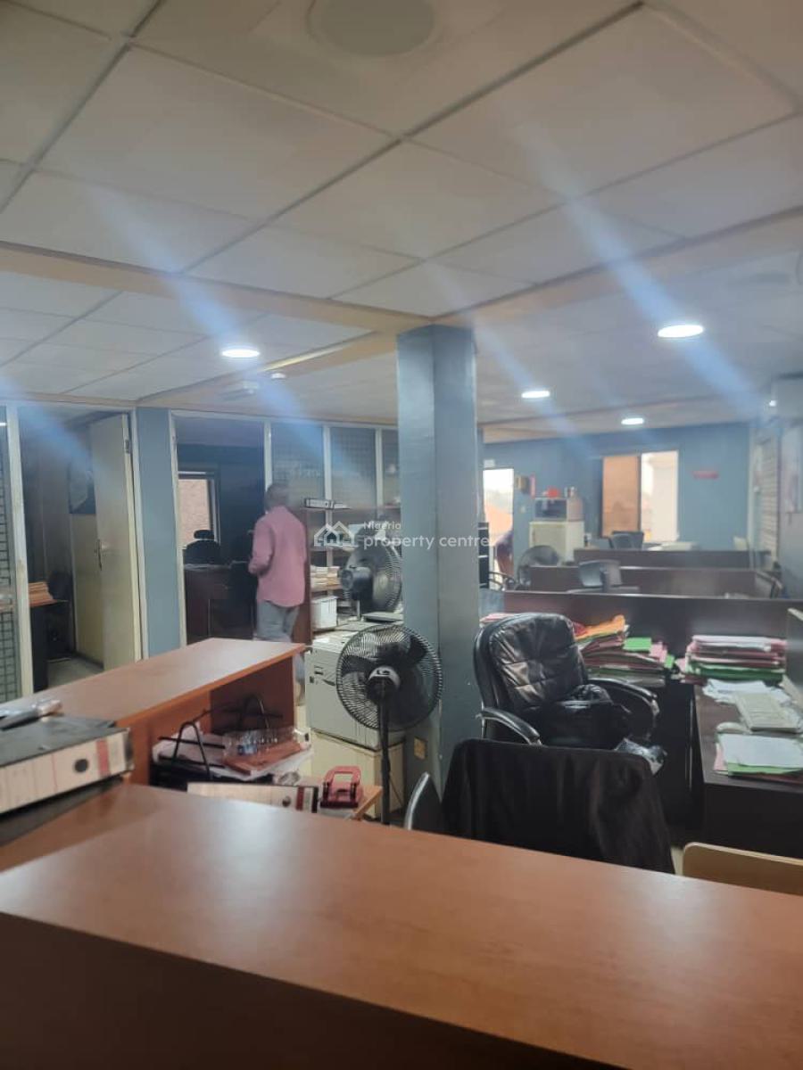 3 Floor Office Complex, 7/8 Bus Stop International Airport Road, Papa Ajao, Surulere, Lagos, Plaza / Complex / Mall for Sale