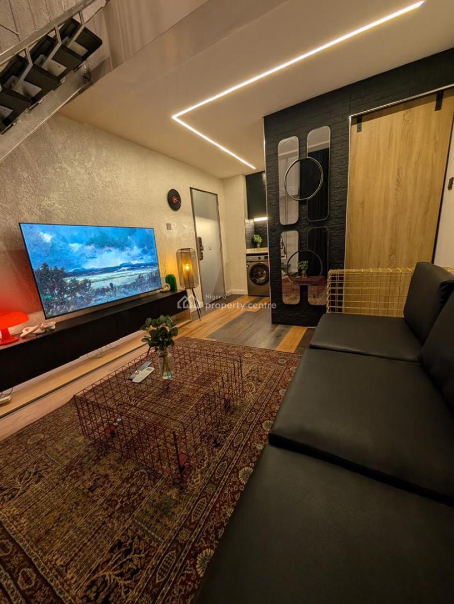 Cozy One Bedroom Loft, Yaba, Lagos, Flat / Apartment Short Let