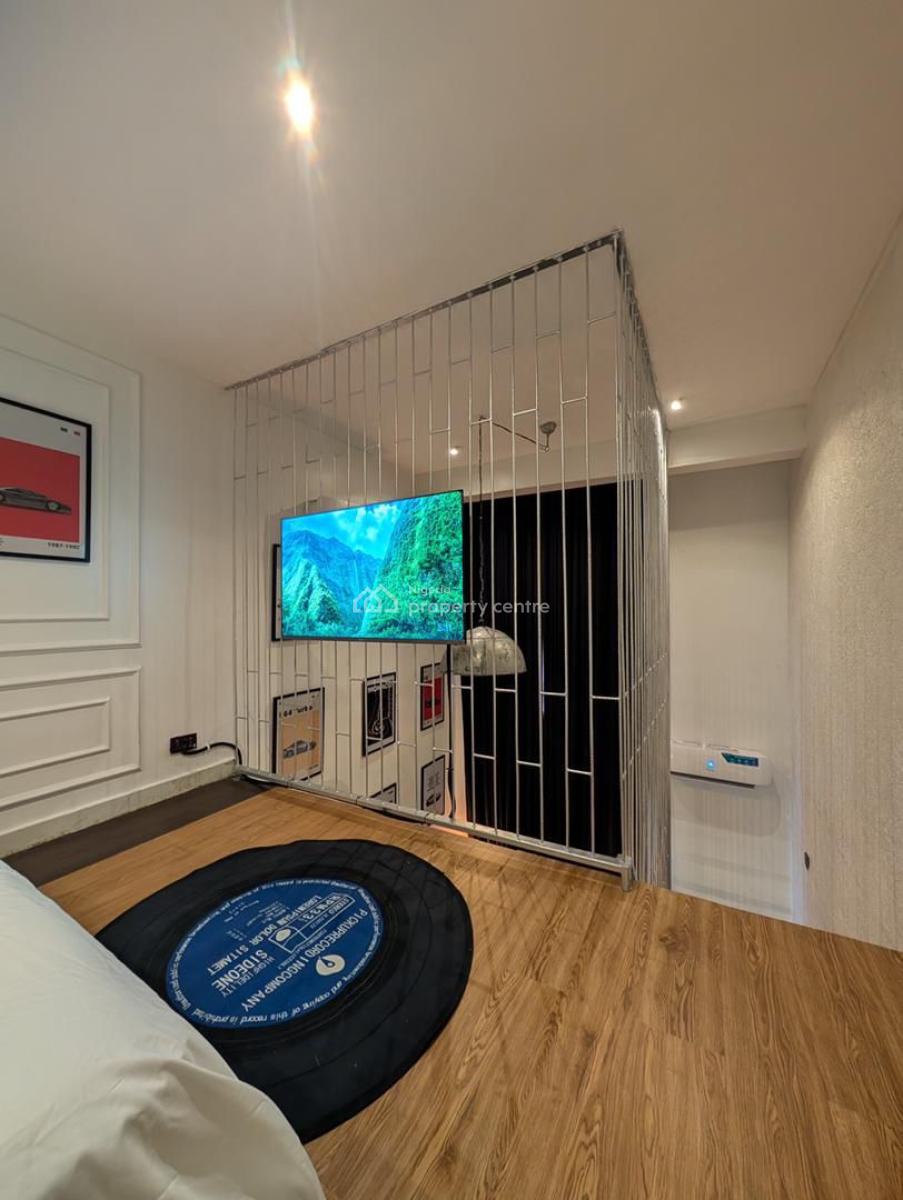 Cozy One Bedroom Loft, Yaba, Lagos, Flat / Apartment Short Let