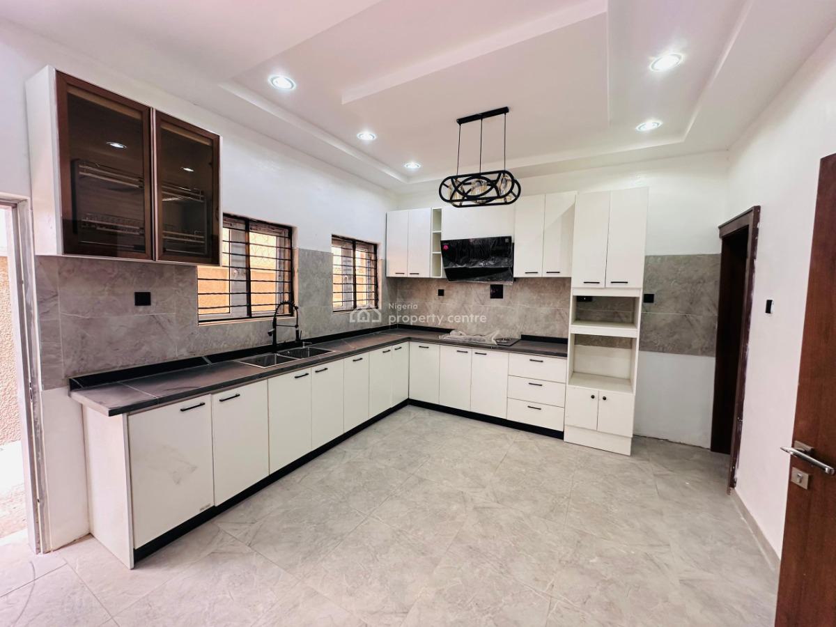 Luxury and Exclusive 4-bedroom Terraced Duplex with Bq, Kaura, Abuja, Terraced Duplex for Sale