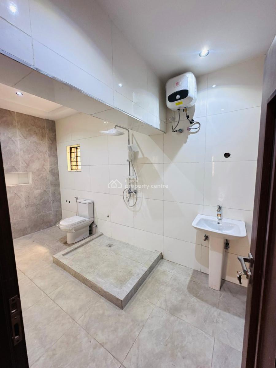 Luxury and Exclusive 4-bedroom Terraced Duplex with Bq, Kaura, Abuja, Terraced Duplex for Sale